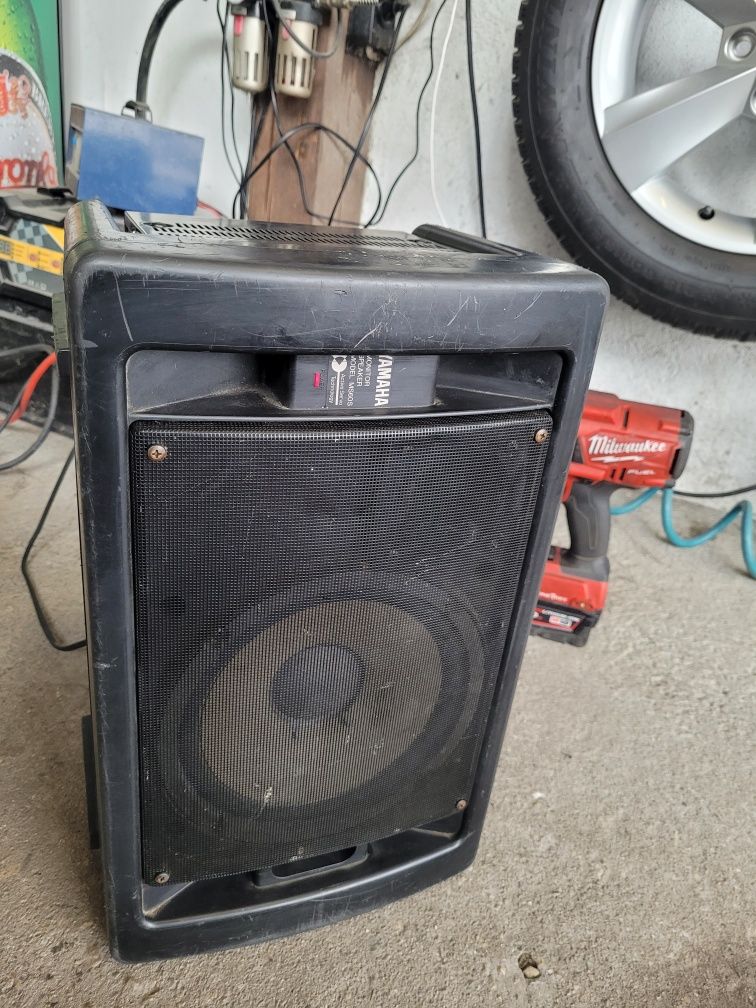 Yamaha monitor speaker model MS60S