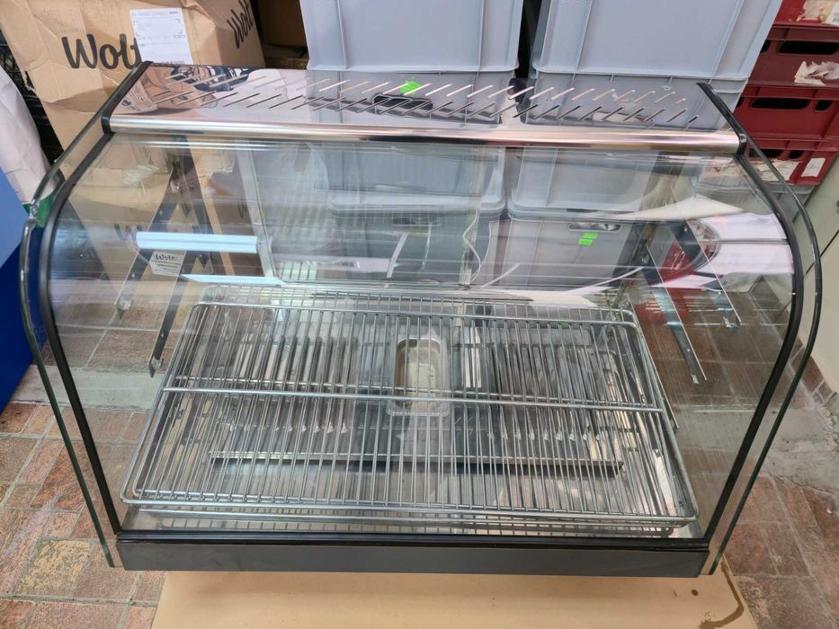 Топла настолна витрина 160л
