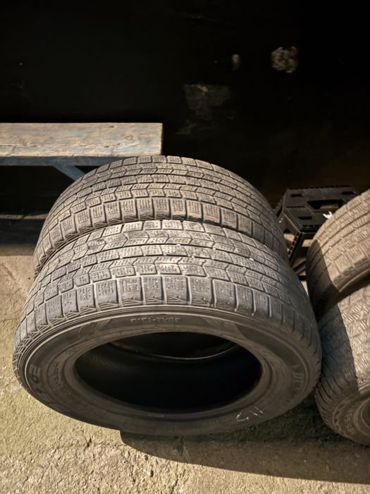 Зимние шины продам