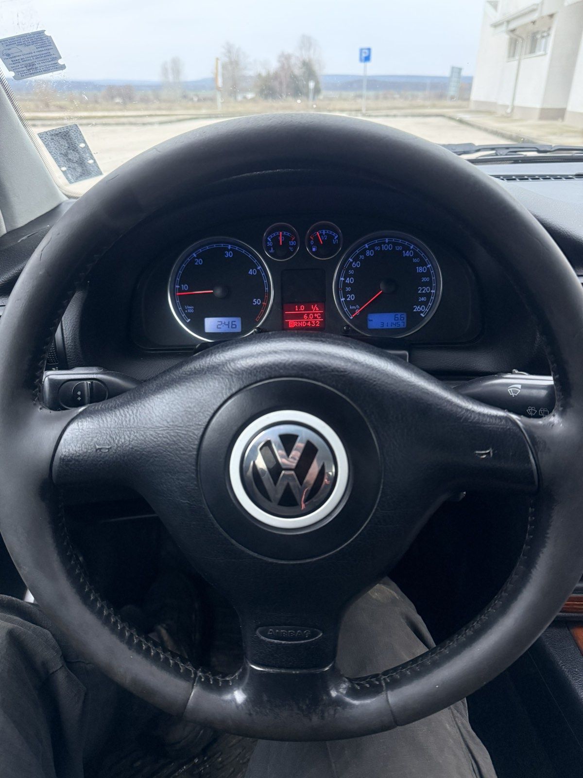 VW PASSAT 5.5 1.9 TDI 131 Highline