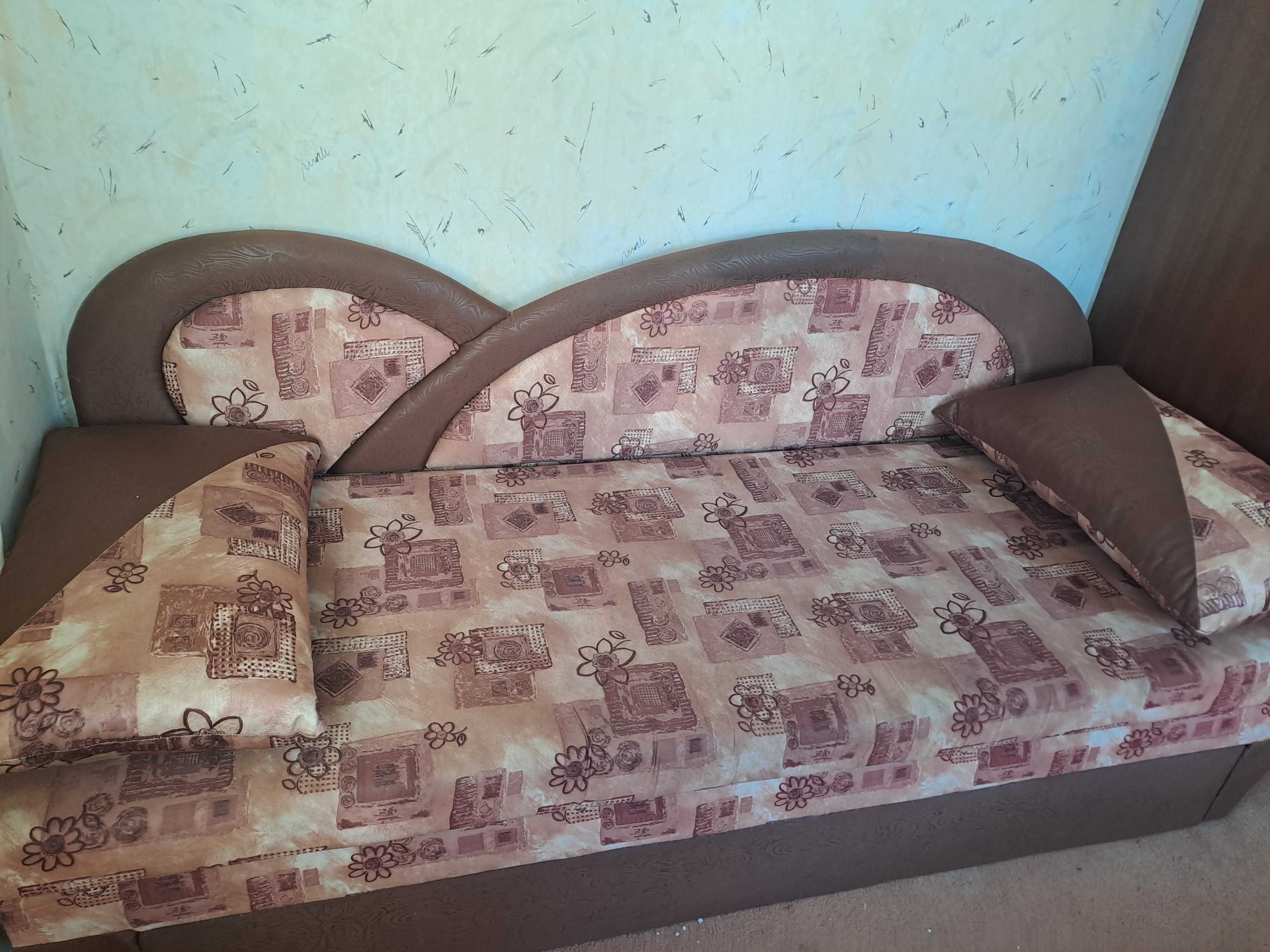 Диван разтегателен