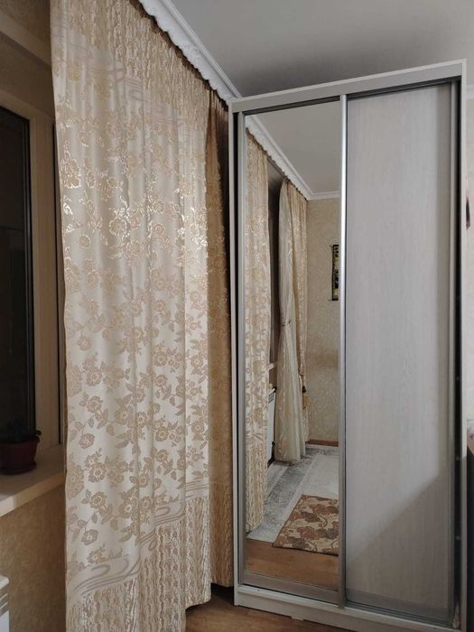 Продам шкаф купе