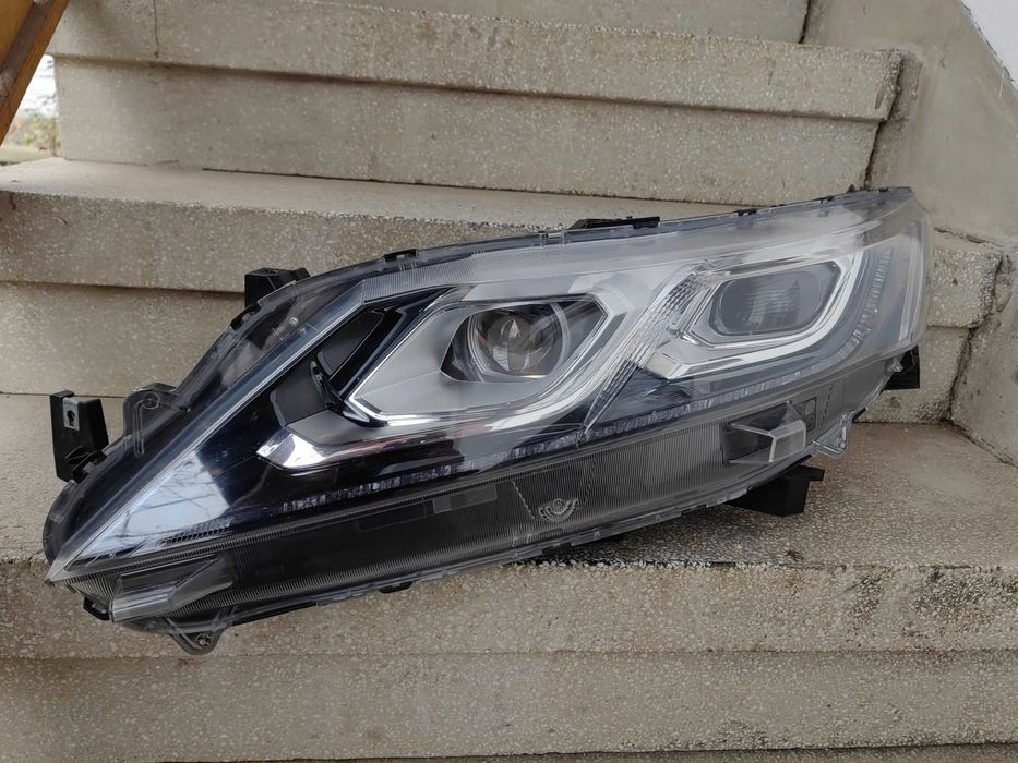 Фар Mitsubishi Eclipse Cross FULL LED ляв / Фар Митсубиши Еклипс Крос