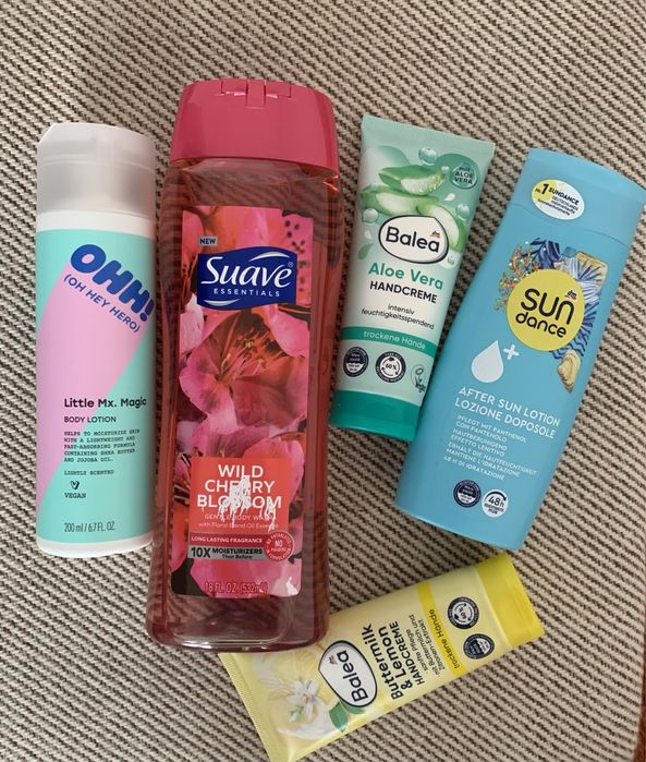 Лот козметика / лот лакове за нокти