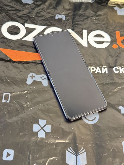 256GB Motorola Razr 40 Гаранция 2027 г.  Lilac