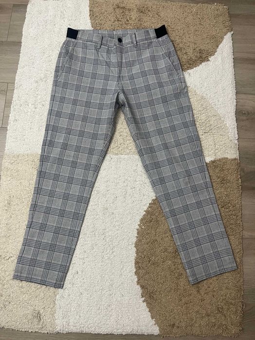 Pantaloni Costum eleganti Zara MEN in carouri Marimea M (EUR31)