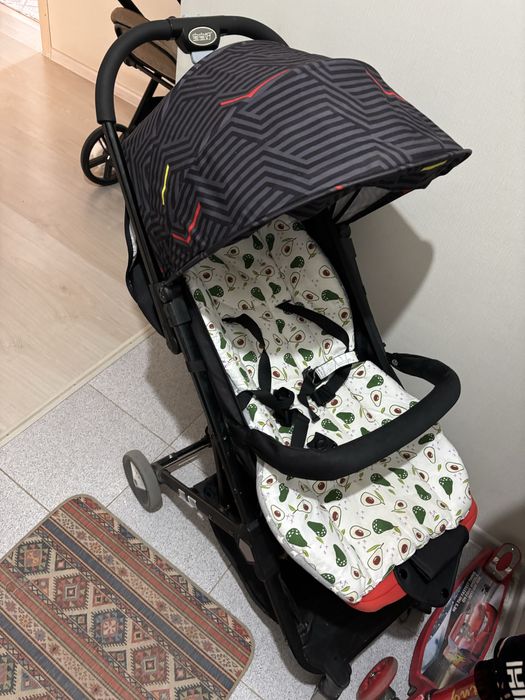 Продам коляску почти новые