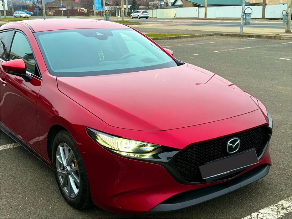 Vând Mazda 3 Skyactive G122 Hybrid 2021 Soul Red 46V