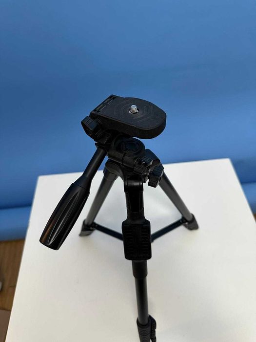 Trepied Yunteng VCT 5218-RM