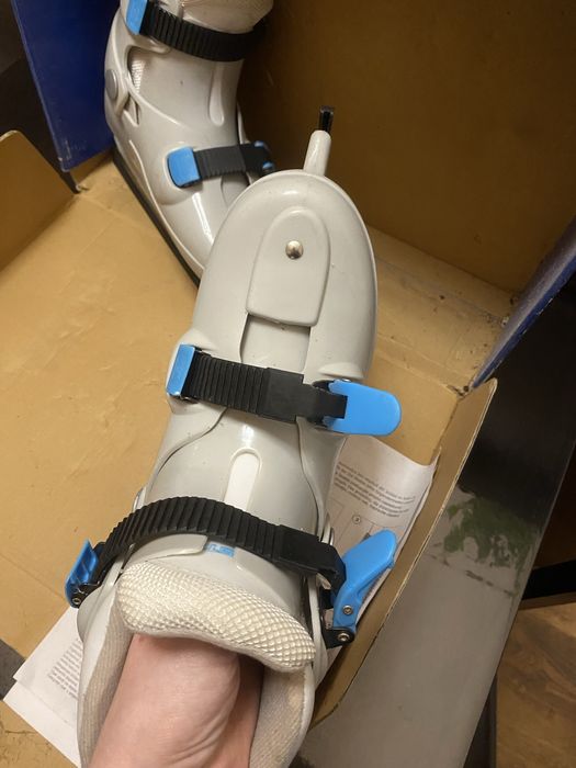 Patine marime reglabila 33-36