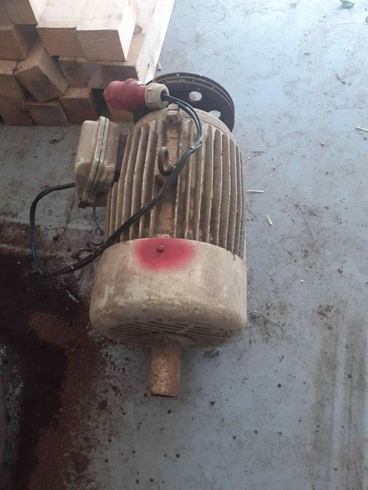 Motor electric trifazat 11 KW