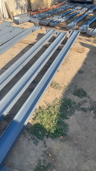Vând 4ferme metalice la 11m din ipe 160 și 8stalpi la 4m