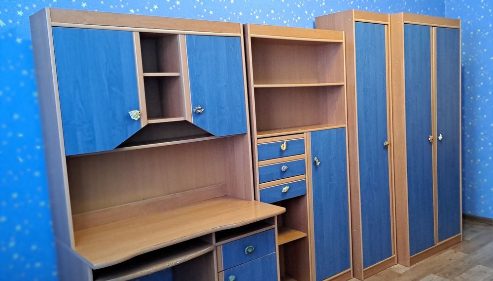 Продам детскую стенку