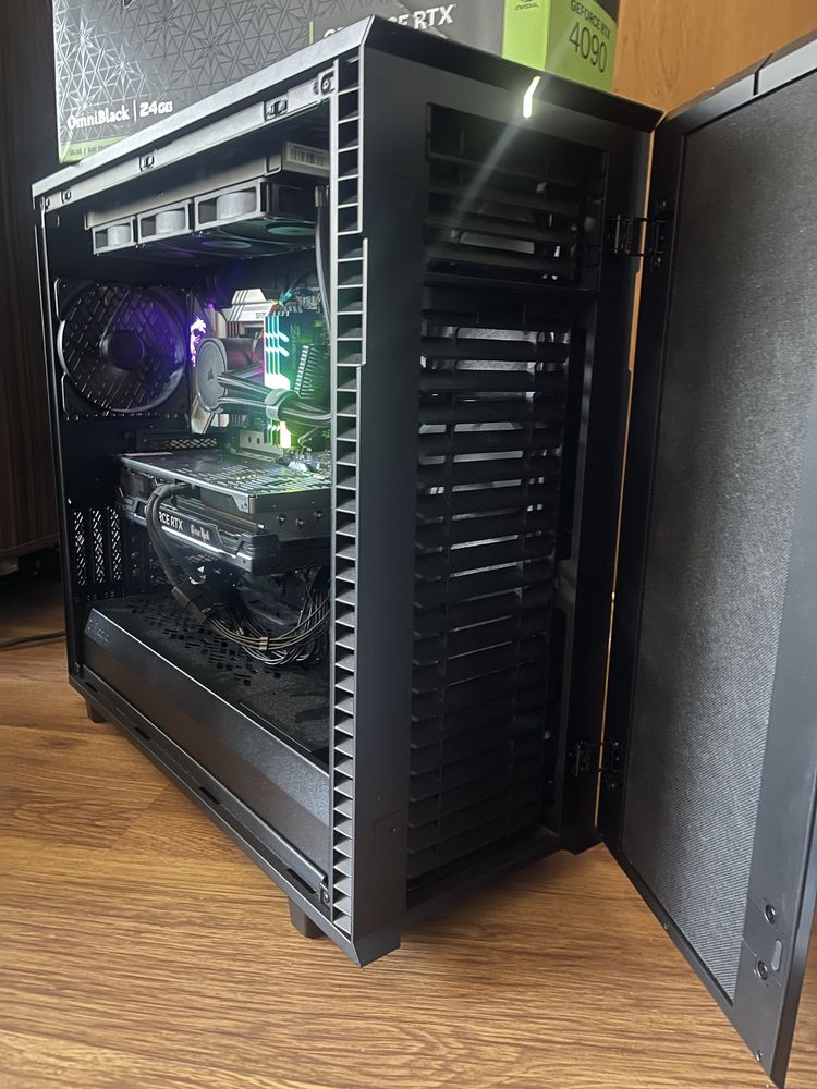 Мощен компютър/ I9 13900KS/Водно/128GB/RTX 4090 24GB/4TB SSD