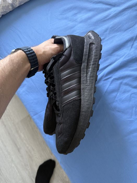 Маратонки Adidas retropy