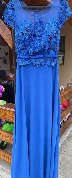 De vânzare rochie de seara și rochie de zi!