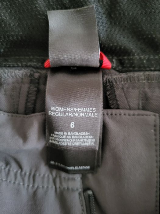 Pantaloni dama The North Face S-M
