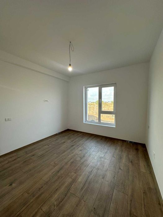 Comuna Berceni - Casa parter cu 2 dormitoare, terasa si teren 274 mp