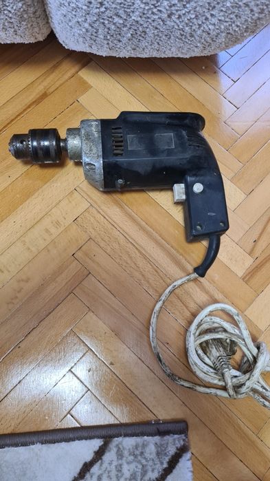 Masina gaurit romanesca