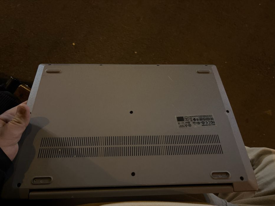 leptop de vânzare îm stare perfecta de funcționare