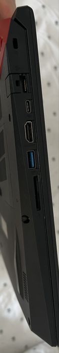 Laptop gaming acer predator helios 300
