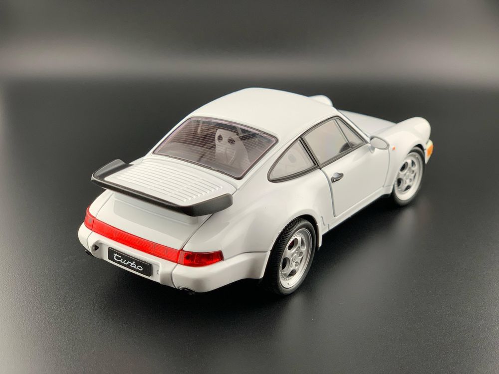 Macheta auto Porsche 911 Turbo 964 , Welly, 1/24