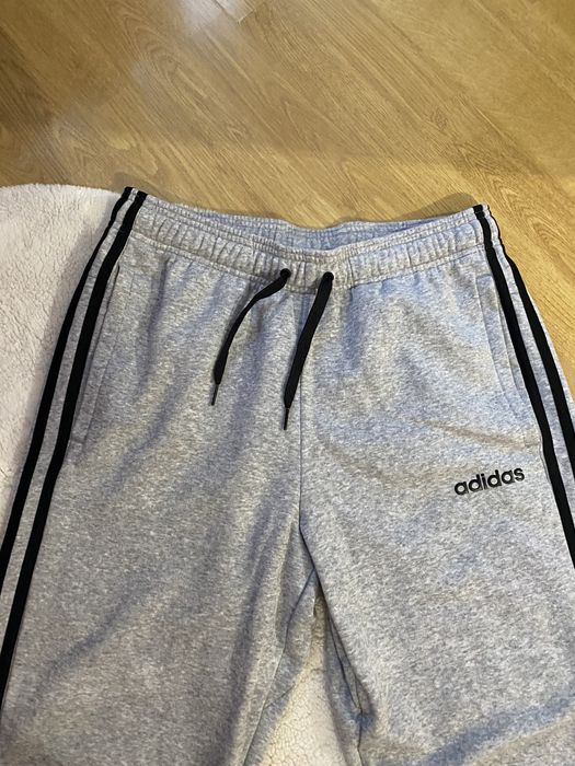 Ново мъжко оригинално долнище Adidas