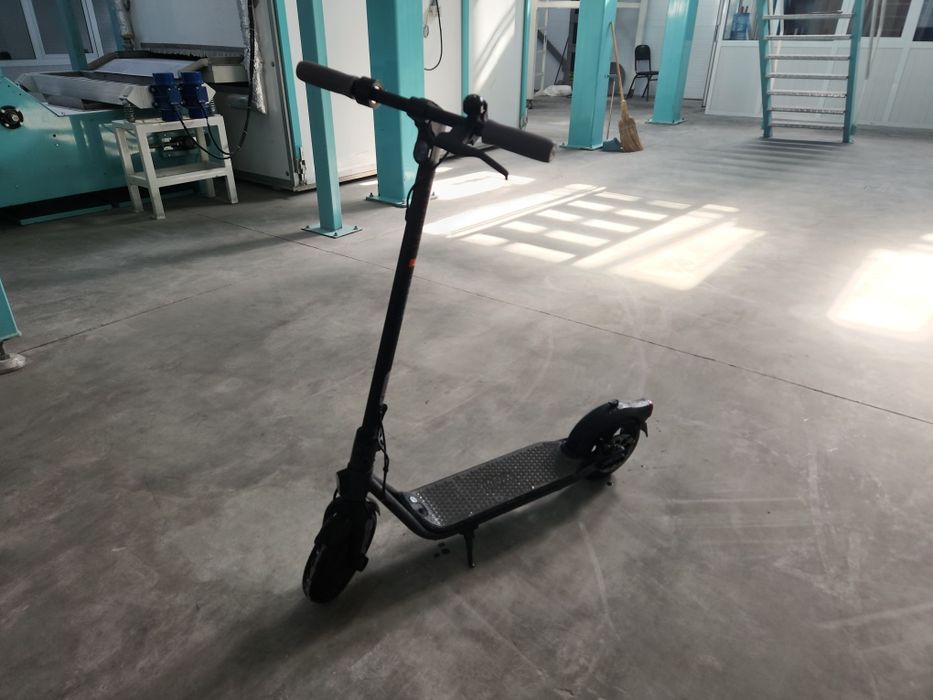 Самокат Ninbot f2