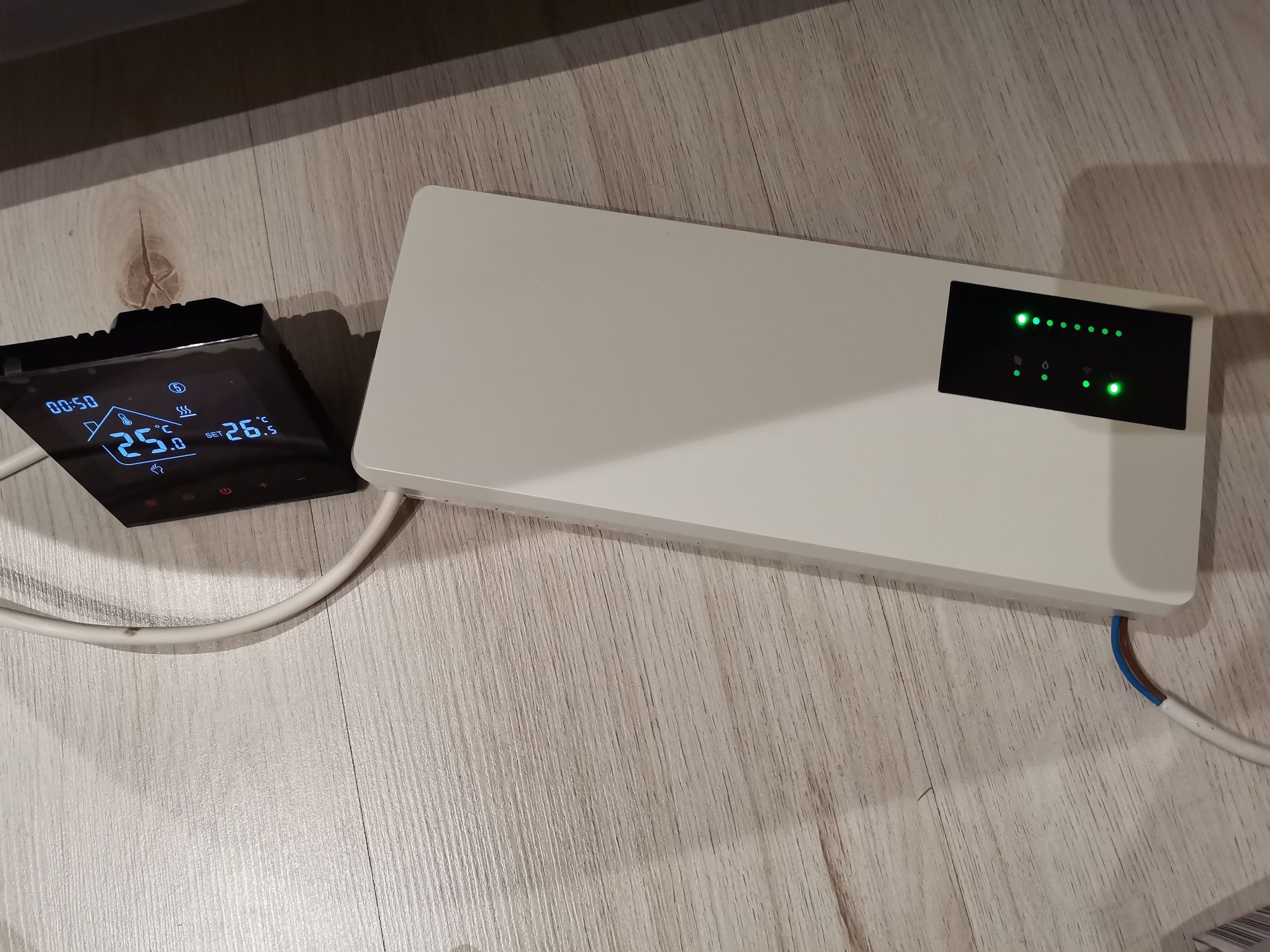 Стаен термостат wifi