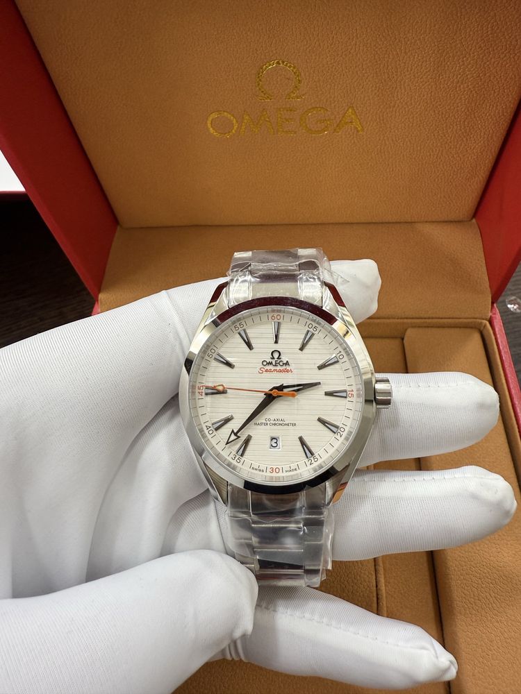 Часы Omega Seamaster