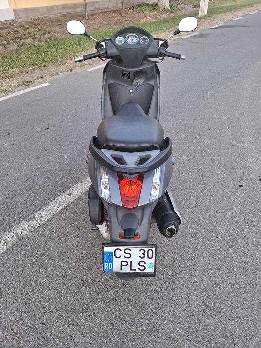 Vând Peugeot geopolis An 2007. Motor 250CC