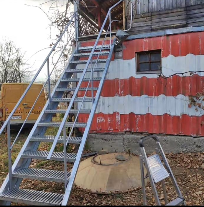 Scara metalica zincata in toata tara