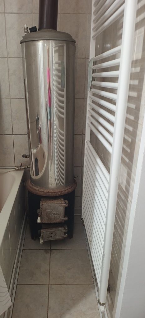 Boiler  inox pe lemne