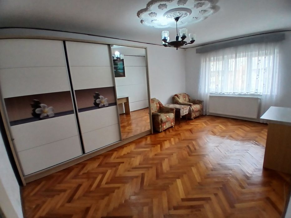 Inchiriez apartament 2 camere