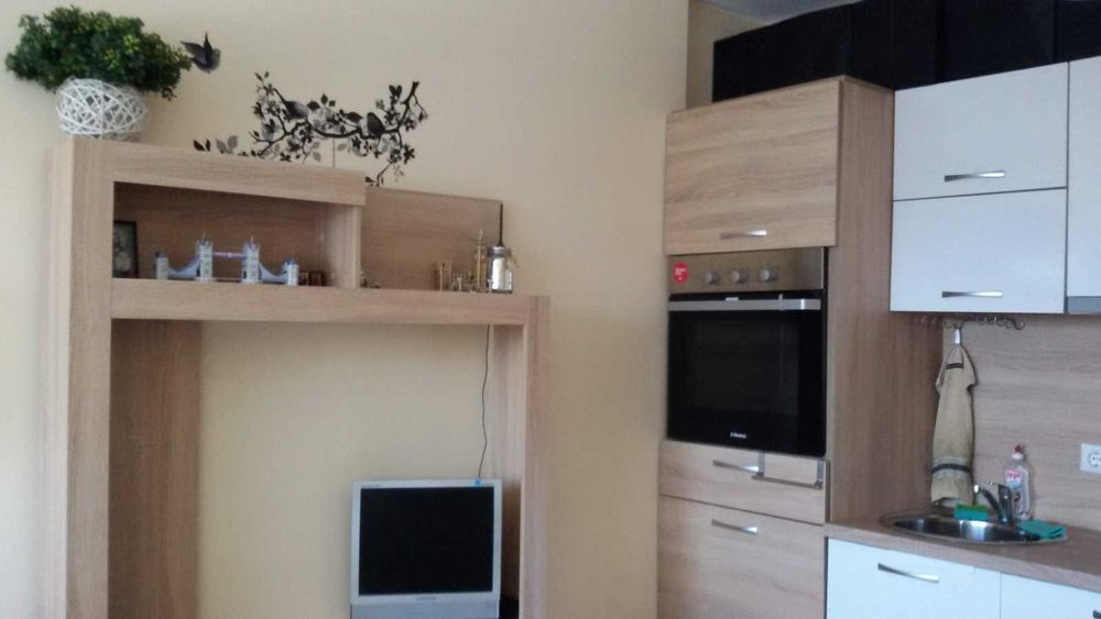 Продава 1стаен обзаведен