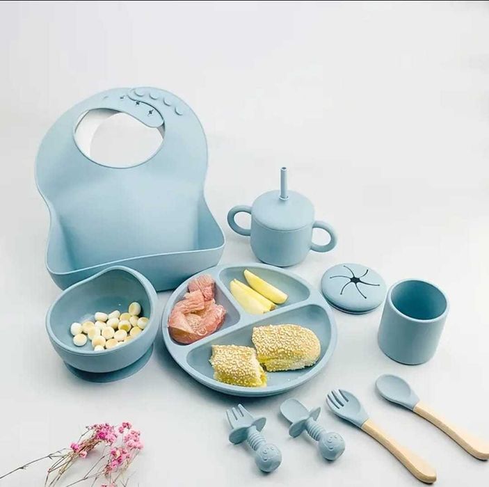 Set complet din silicon  pentru diversificare bebelusi si copii