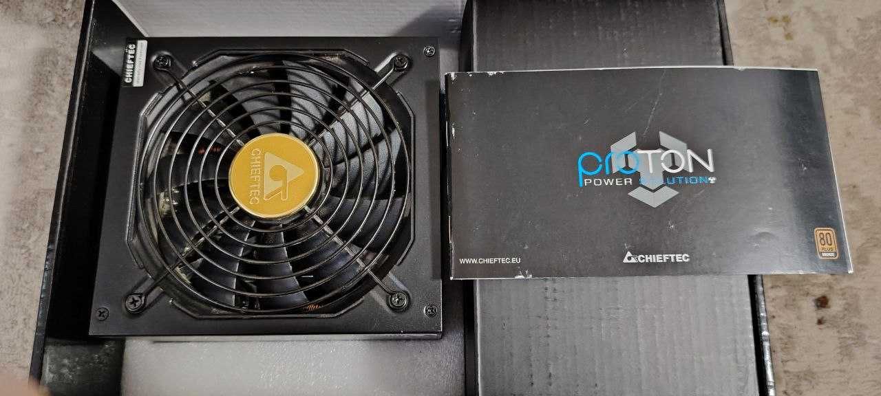 Блок питания для ПК Chieftec Proton BDF-650C