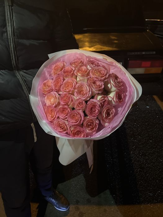 Букет цветов розы свежие