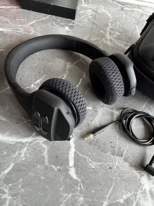 JBL Under Armour Sport Wireless Train Black Căști fără fir On-ear