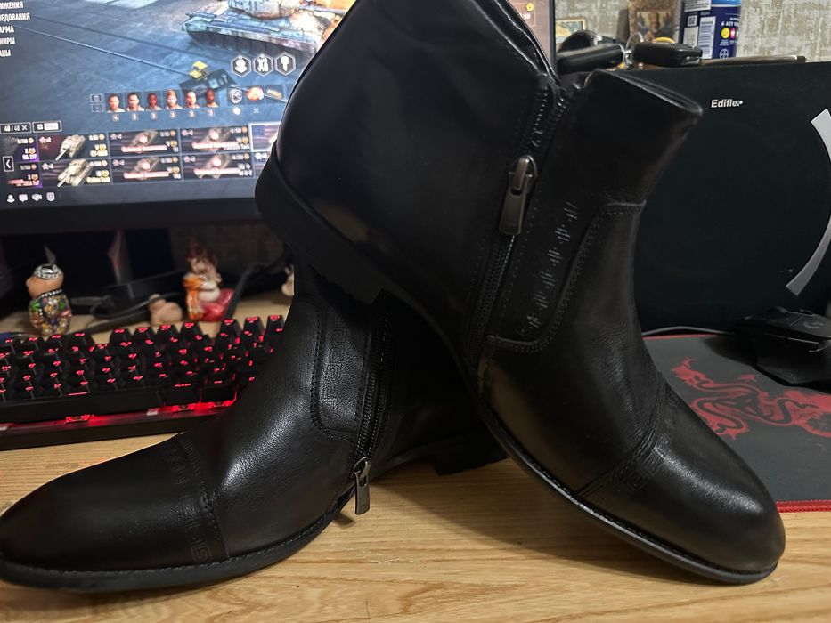 Кожанные полусапожки мужские ETOR