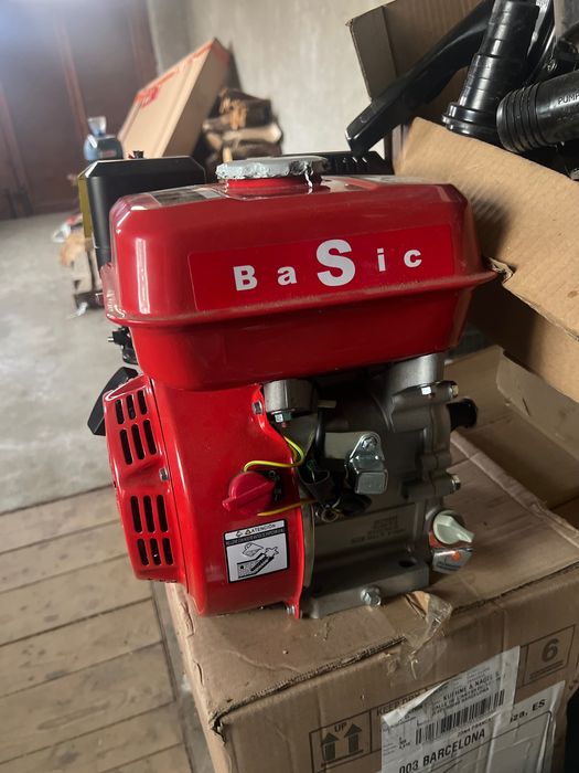 Четиритактов двигател