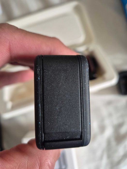 Продавам gopro 12 hero black