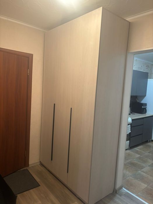 Шкаф прихожая новый