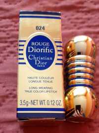 Продавам червила  DIOR Rouge Diorific Haute Couture