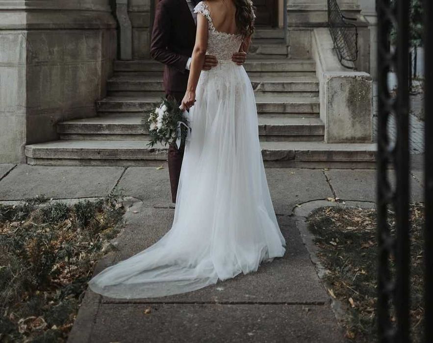 Rochie de mireasa, model sirena, dantela si tulle