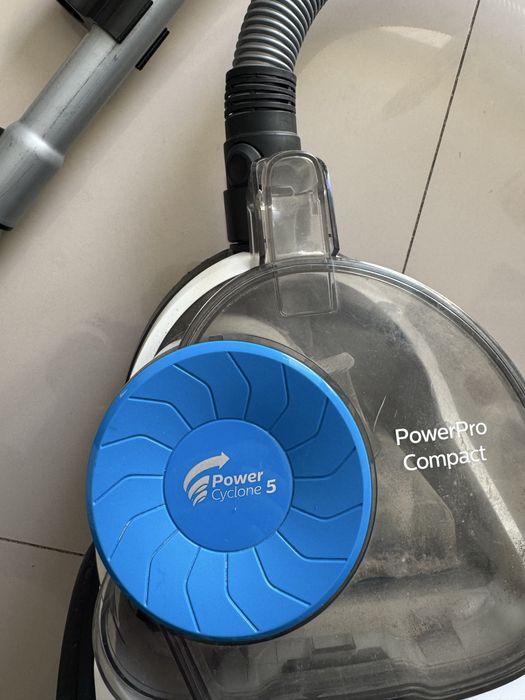 Aspirator Philips POWER Cyclone 5 in stare perfecta de functionare com