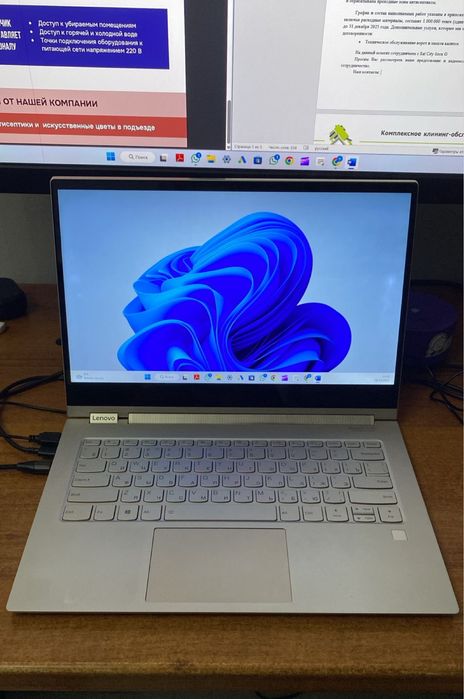 Lenovo Yoga C930 — премиум ультрабук с сенсорным экраном и стилусом