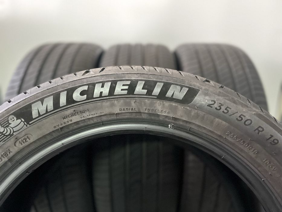 Летни гуми 235/50/19 Michelin