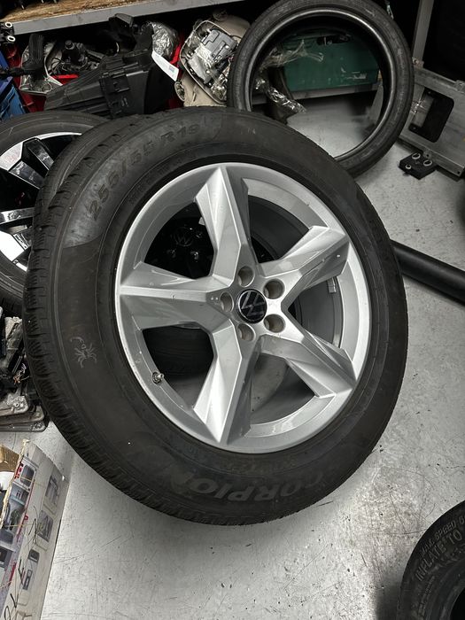 Roti iarna touareg 3 cr7 , audi q7 4m 255/55/19