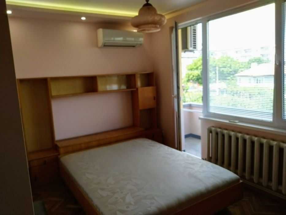 Продава се Тристаен апартамент в София, Малинова долина - 80 кв.м за 2000 €/кв.м - Снимка #3